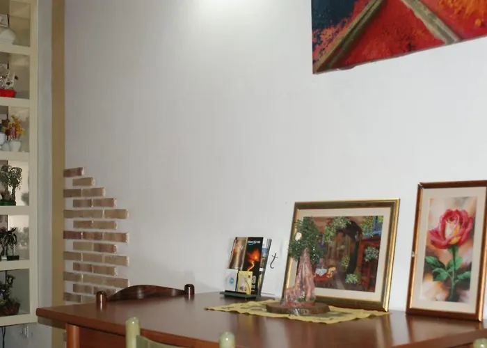 La Piazzetta * Linguaglossa