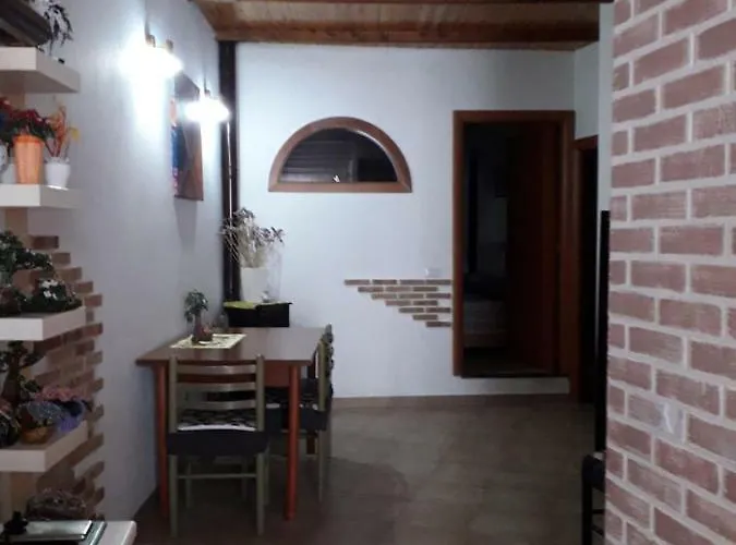 La Piazzetta Apartment *